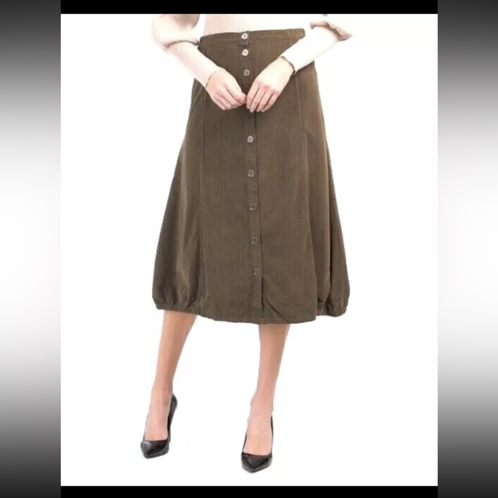 XCVI Wearables gray corduroy button-down in front skirt